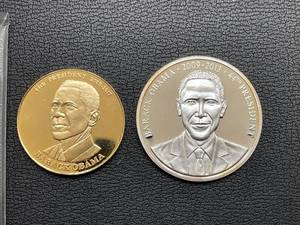 lot 52 image: 2 Barack Obama Coins