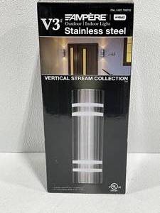 V3 Stainless Steel Vertical Light