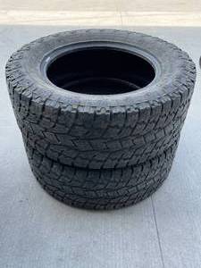 2 Toyo Open Country Tires