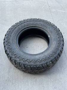 Cooper Discoverer ST Tire