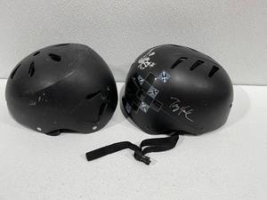 2 Bicycle Helmets