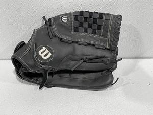 Wilson Baseball Glove