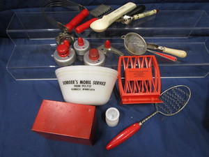 Vintage Kitchenwares