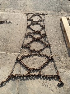 lot 15 image: Tractor Tire Chains