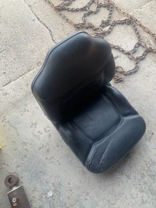 lot 2 image: Replacement seat in good condition very expensive new 
