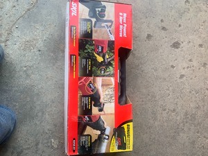 lot 7 image: Skil Reciprocating saw new in box