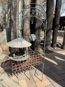 lot 40 image: Assorted Metal Yard Art Hose Rack etc