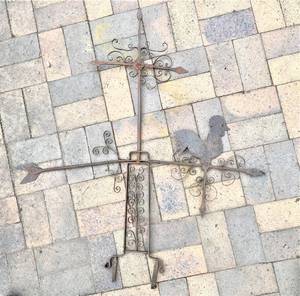 lot 68 image: Wonderful Antique Ornate Scrolled Iron Weathervane wRooster