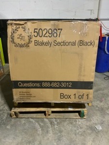 Leisure Made Blakely Black 5-Piece Aluminum Outdoor Sectional with Tan Cushions. See Pictures