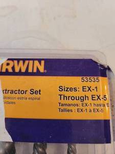 lot 16 image: Irwin Extractor Set (New)