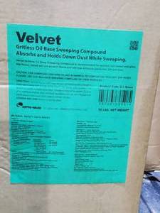 lot 27 image: Velvet 50 lb sweeping compound , new