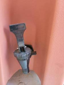lot 74 image: HotCold Beverage Container, With a Spicket