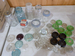 lot 13 image: Mason Jars and More