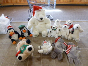lot 31 image: Coca-Cola Bears