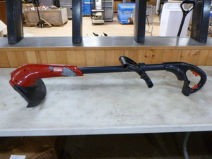lot 50 image: Toro 11 Electric Trimmer