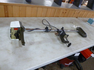 lot 57 image: Seaco 10 Speed Trolling Motor