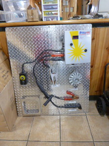 lot 95 image: In Vertical Welder Display