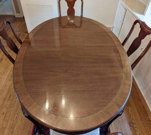 Lovely Hickory Dining Set