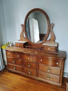 Vintage Dresser with Nine Drawers and Mirror