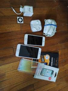 Collection of Apple Products & Accessories