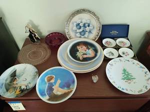 Collection Of Glass And Porcelain Collectibles