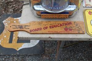 lot 640 image: Board Of Education Wood Spanking Paddle