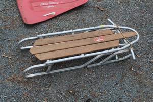 lot 653 image: Vintage Duralite Racer Replica Snow Sled