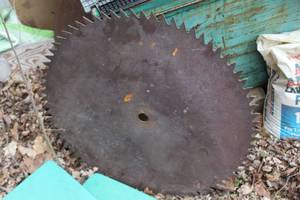 lot 689 image: 29-34 Saw Blade