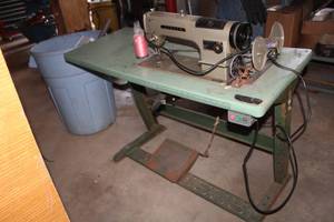 lot 606 image: Consew 230 Industrial Sewing Machine, Sewing Table