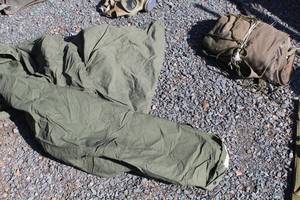 lot 863 image: Lot of (2) Vintage Military Equipment - Sleeping Bag, Carry Bag, Tarp