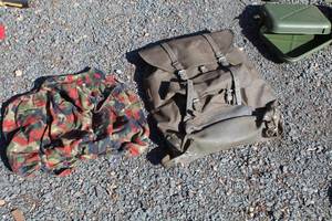 lot 867 image: Vintage Military Pack, Camo Pack