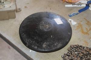 lot 962 image: Gill #36 Throwing Disc