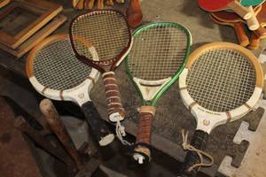 lot 702 image: Lot of (4) Racquetball Rackets