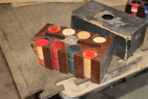 lot 725 image: Poker Chip Set, Poker Chip Holder
