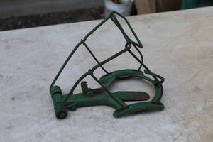 lot 761 image: Hole Trap