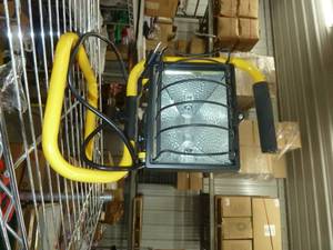 portable halogen light