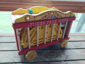 lot 101 image: Vintage Fisher Price Circus Toy