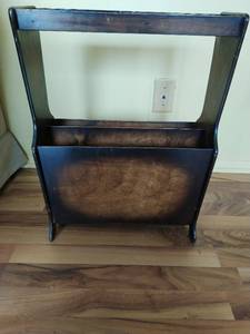 lot 131 image: Magazine Rack With Ashtray