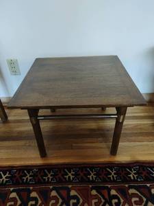 lot 75 image: Vintage End Table by John A. Colby & Sons