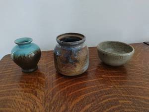 lot 23 image: 3 Studio Salt Glazed Ceramic Vessels