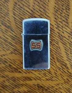 lot 31 image: Vintage Zippo Lighter