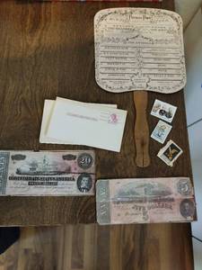 lot 422 image: Collection of Ephemera & Old Money