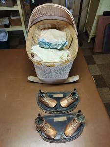 lot 445 image: Collection of Baby Items