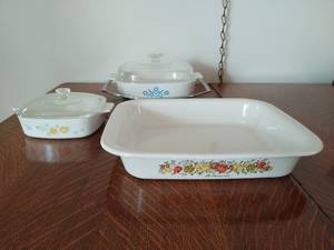 lot 226 image: Collection of Corning Ware Dishes