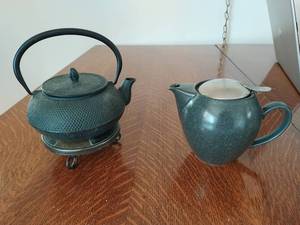 lot 234 image: Two Teapots
