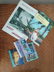 lot 43 image: Vintage Hawaiian Travel Guides