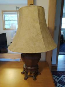 lot 158 image: Table Lamp