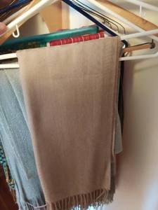 lot 169 image: Assorted Scarves