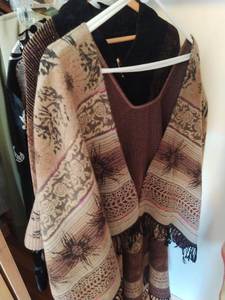 lot 171 image: Clothing