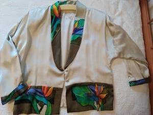 lot 172 image: Silk Blazer